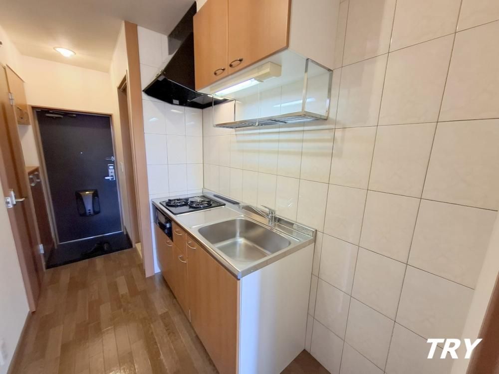 �y�L�b�`���z�@