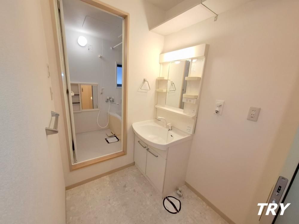 �y���ʏ��z�@