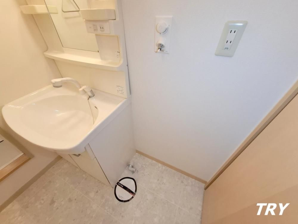 �y���ʏ��z�@