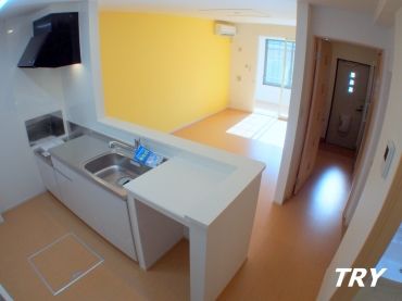 �y���ԁE���r���O�z�@