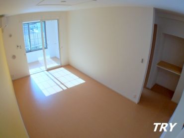 �y���ԁE���r���O�z�@