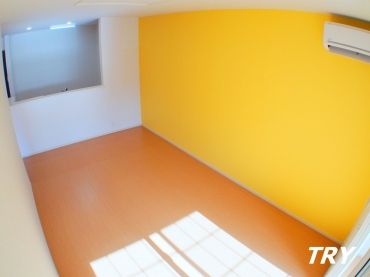 �y���ԁE���r���O�z�@