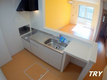 �y�L�b�`���z�@