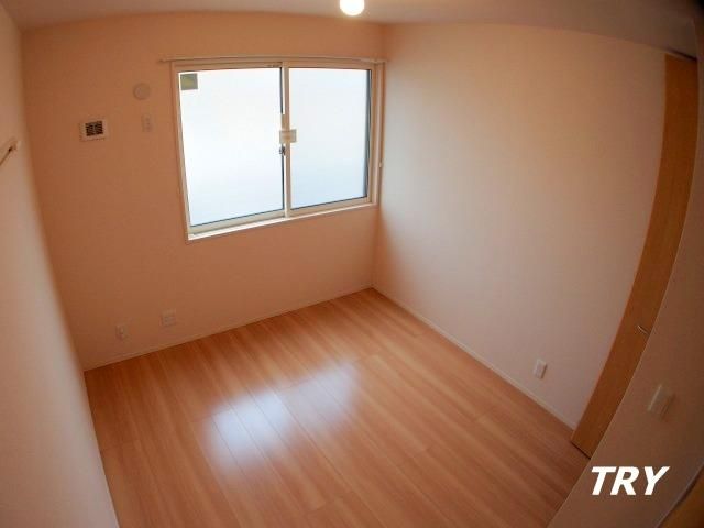 �y�Q���z�@