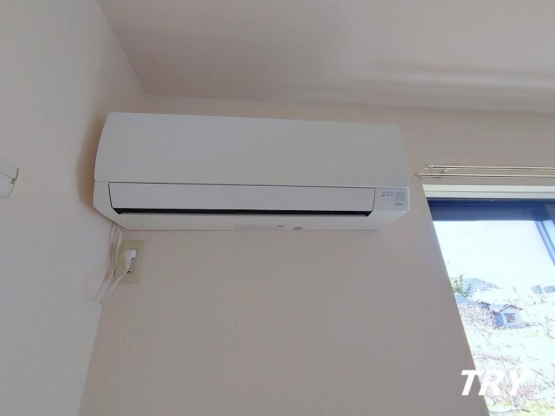 �y���̑��ݔ��z�@