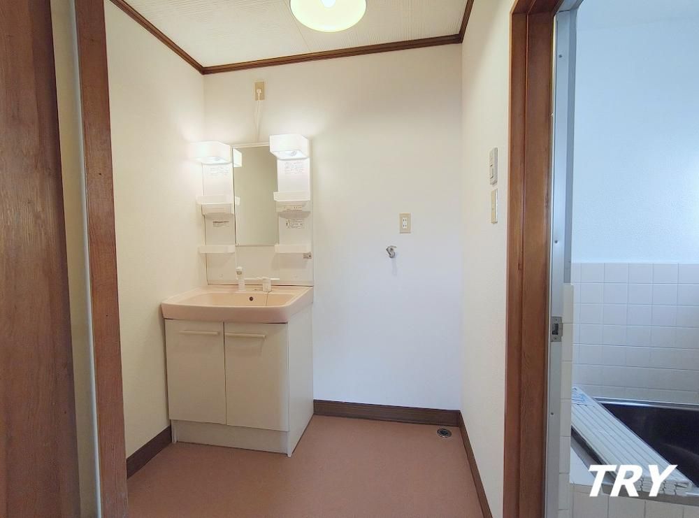 �y���ʏ��z�@