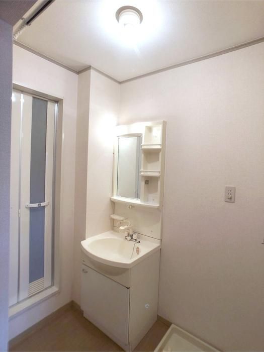 �y���ʏ��z�@