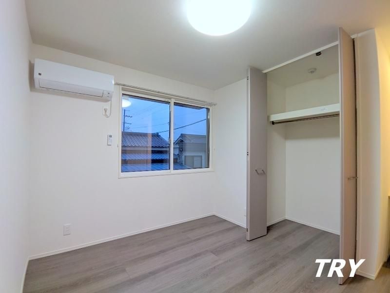 �y�Q���z�@