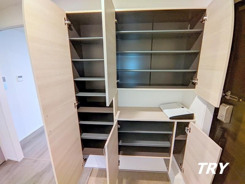 �y���[�z�@