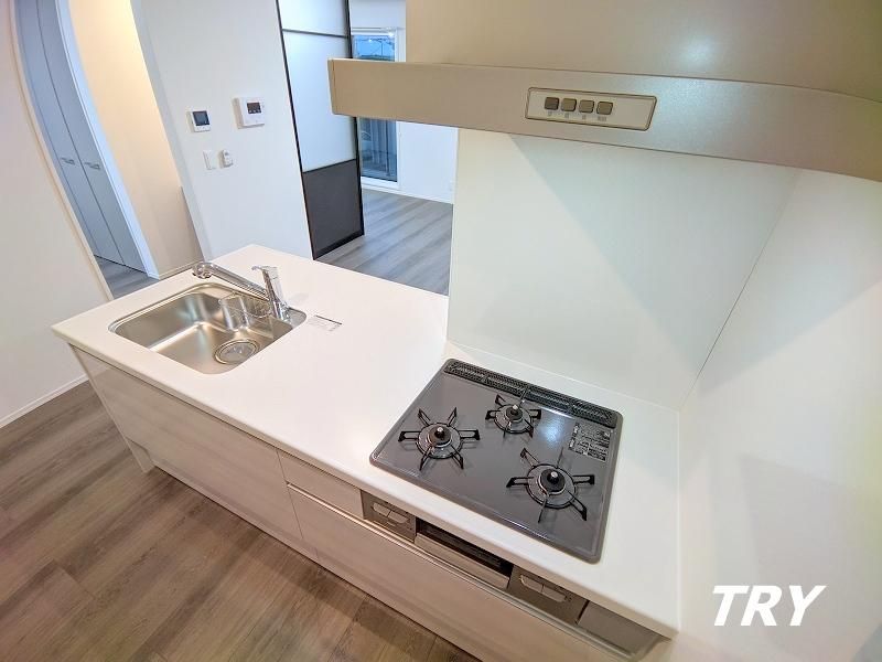 �y�L�b�`���z�@