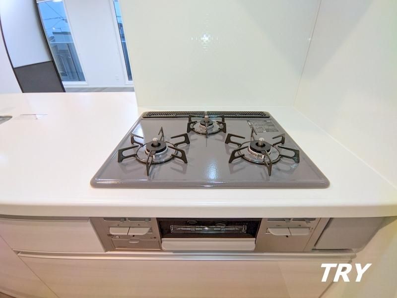 �y�L�b�`���z�@