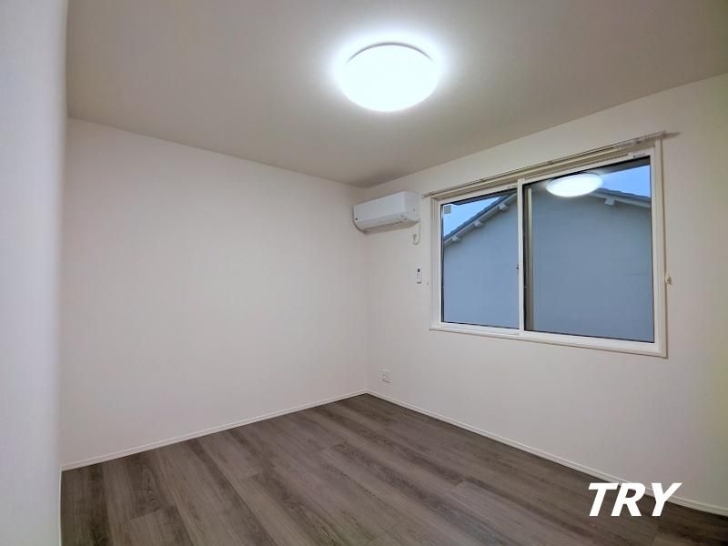 �y�Q���z�@