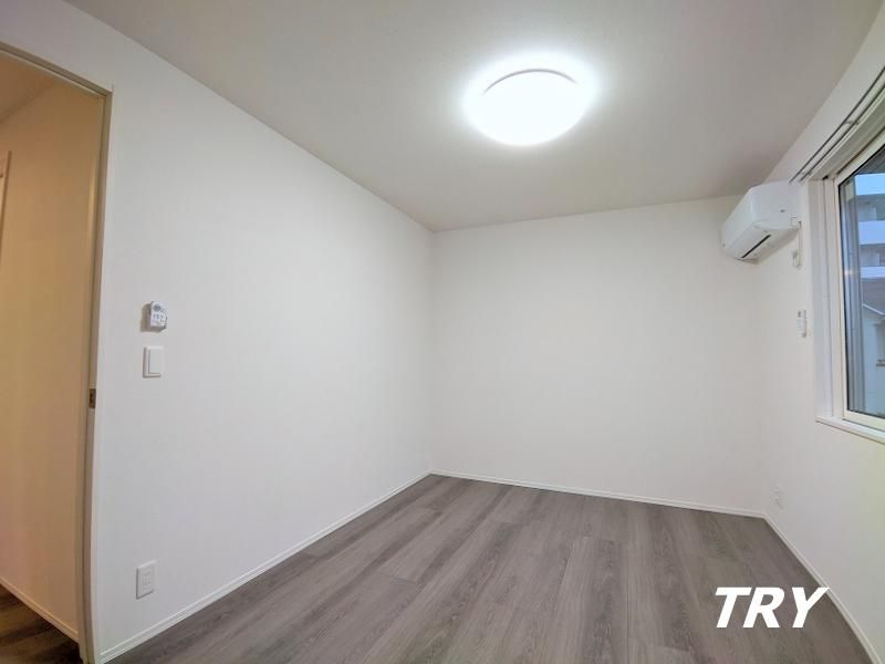 �y�Q���z�@