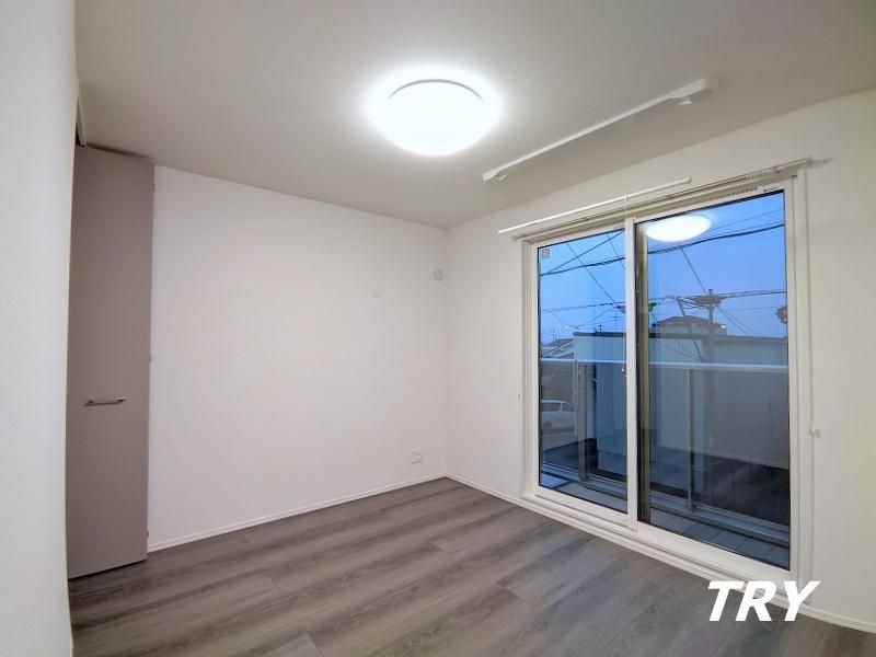 �y�Q���z�@