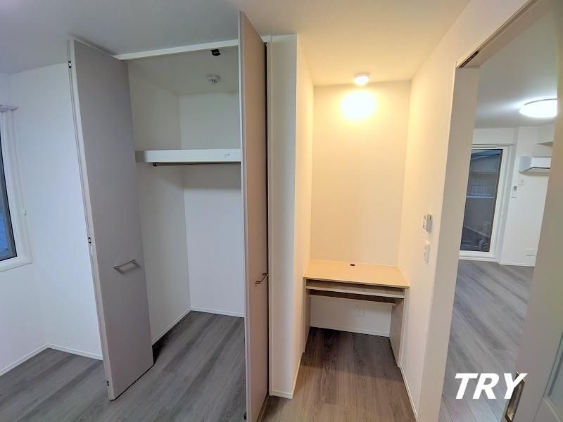 �y���[�z�@