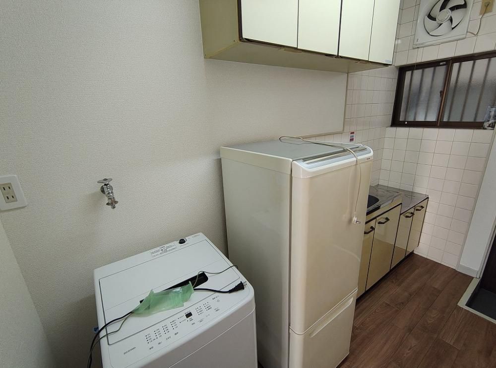 �y�L�b�`���z�@