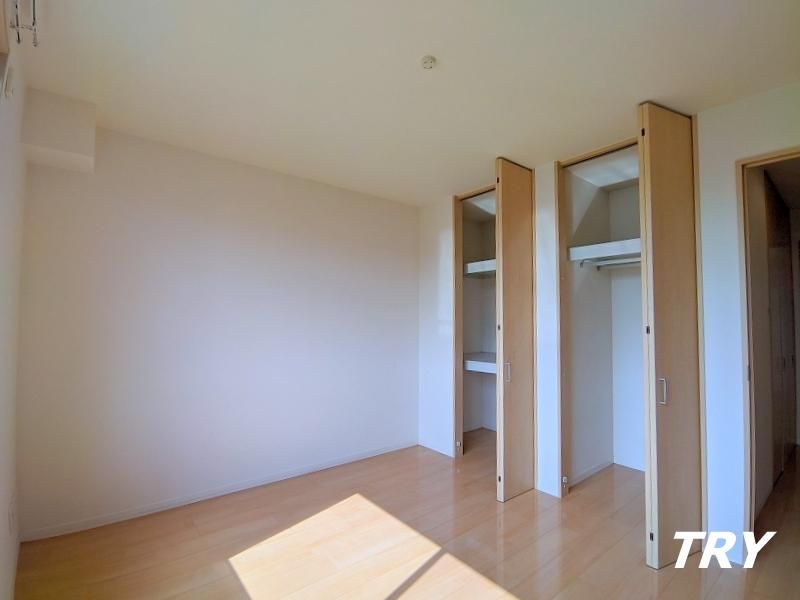 �y�Q���z�@