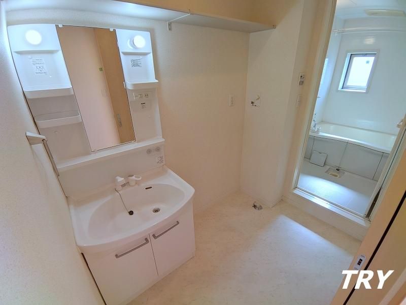 �y���ʏ��z�@