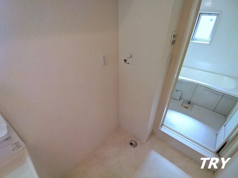 �y���ʏ��z�@