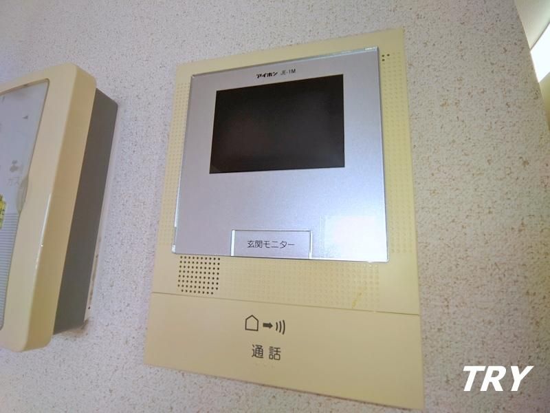 �y���̑��ݔ��z�@