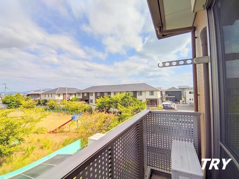 �y�o���R�j�[�z�@