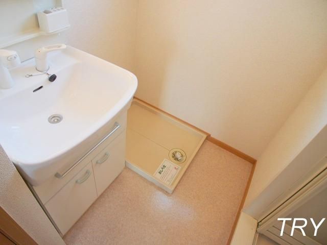 �y���ʏ��z�@