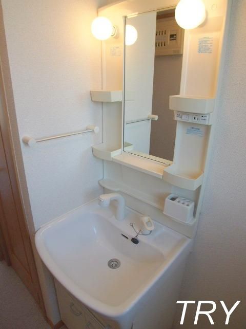 �y���ʏ��z�@