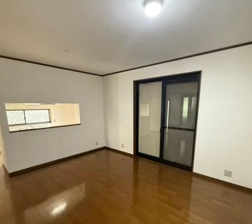 �y���ԁE���r���O�z�@