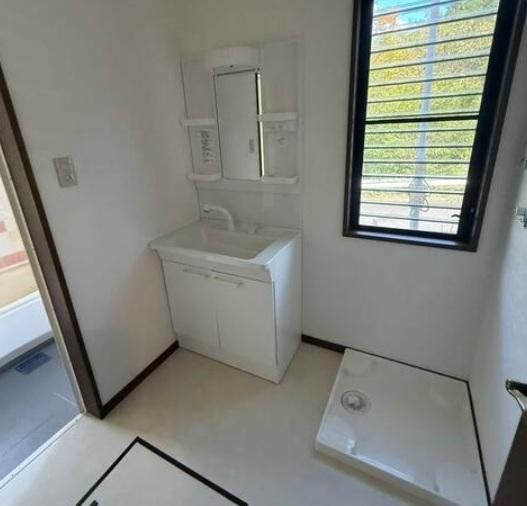 �y���ʏ��z�@