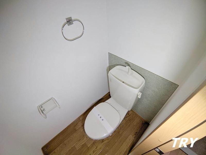 �y�g�C���z�@