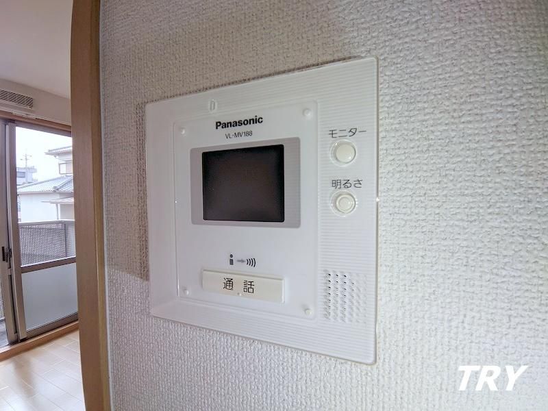 �y���̑��ݔ��z�@