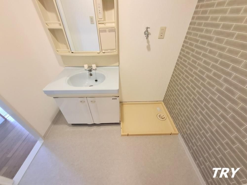 �y���ʏ��z�@