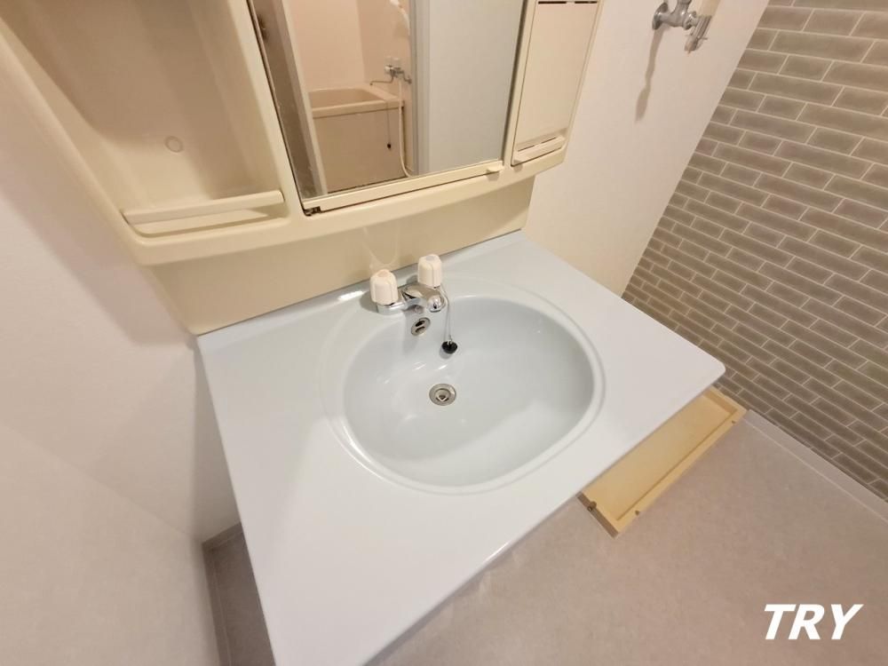 �y���ʏ��z�@