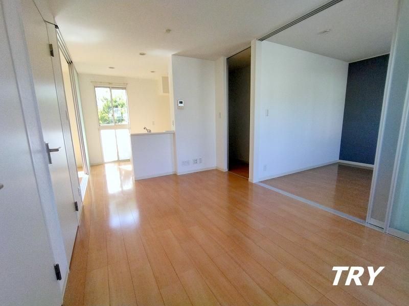 �y���ԁE���r���O�z�@