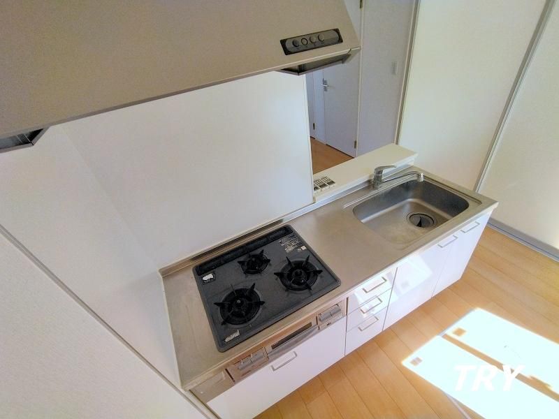 �y�L�b�`���z�@