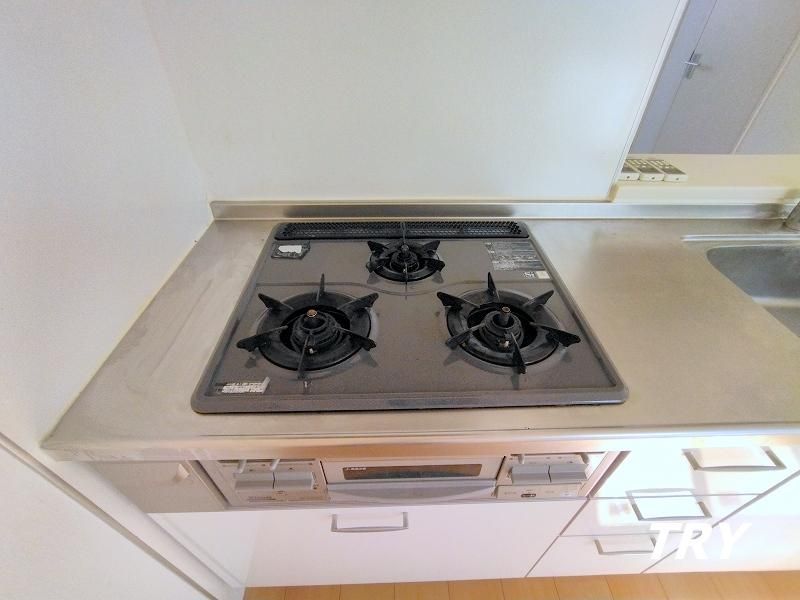 �y�L�b�`���z�@