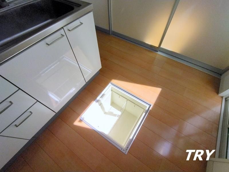 �y���[�z�@