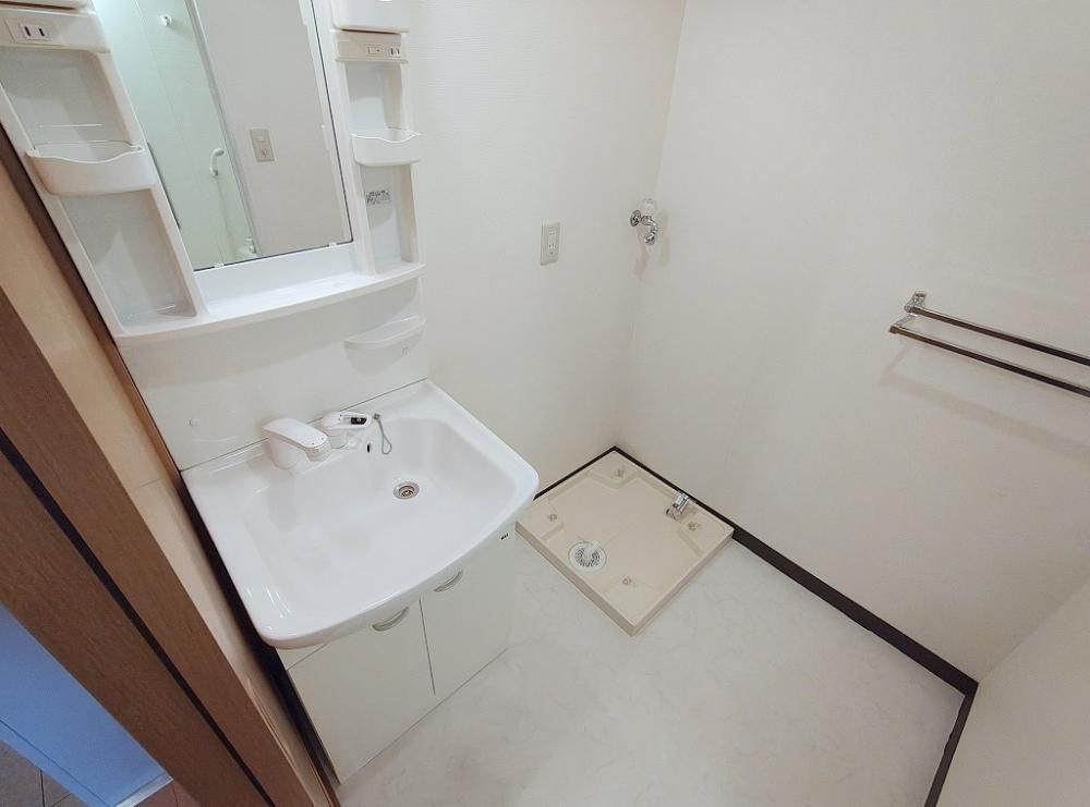 �y���ʏ��z�@