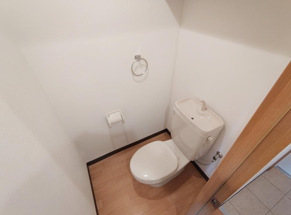 �y�g�C���z�@