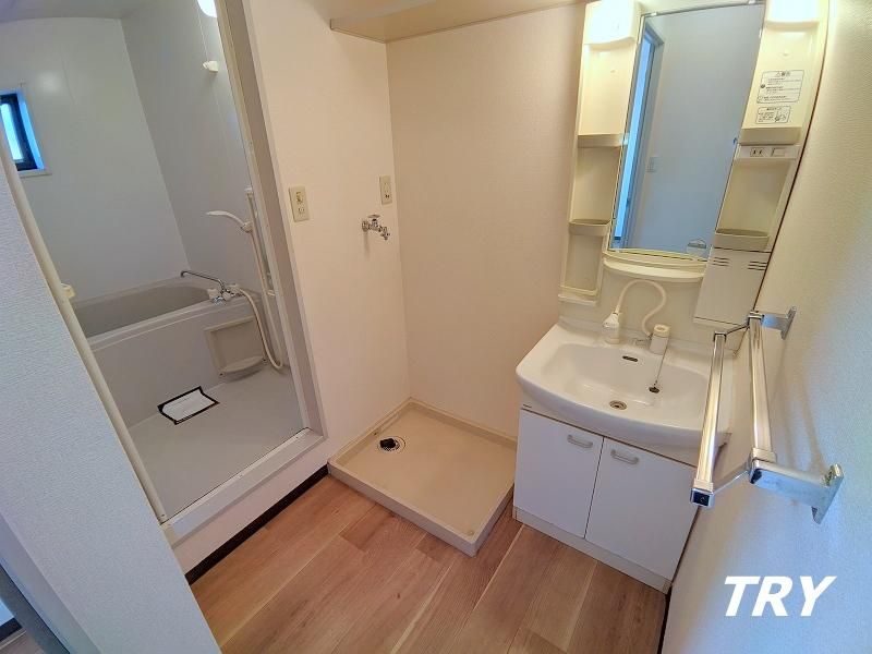 �y���ʏ��z�@