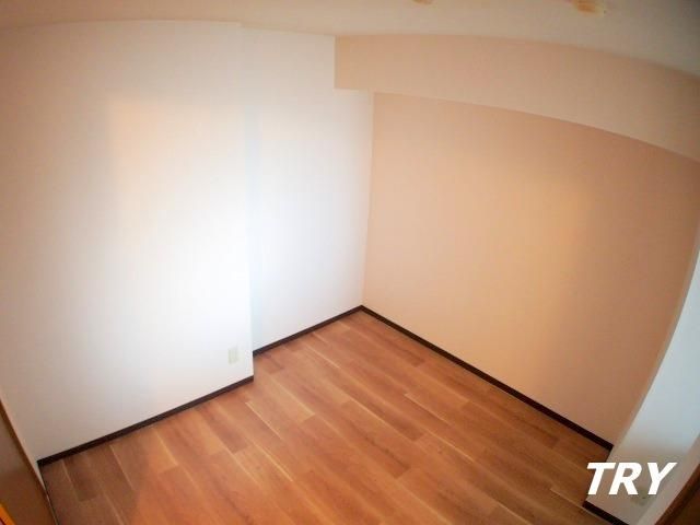 �y�Q���z�@