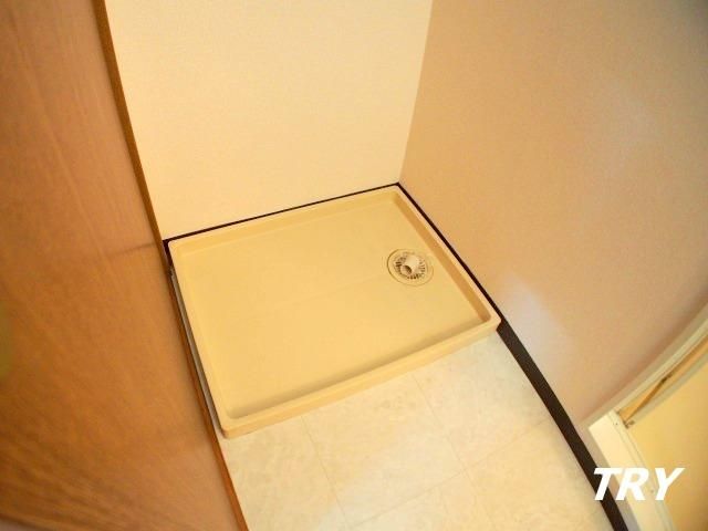 �y���̑��ݔ��z�@