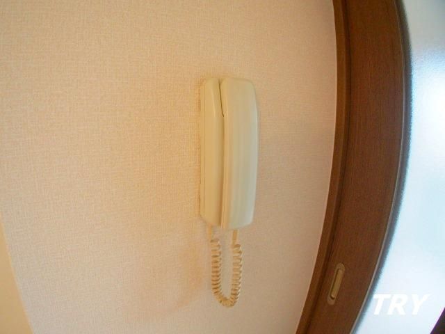 �y���̑��ݔ��z�@