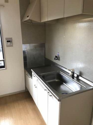 �y�L�b�`���z�@