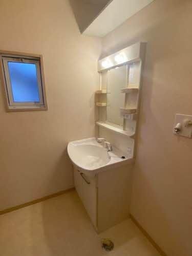 �y���ʏ��z�@