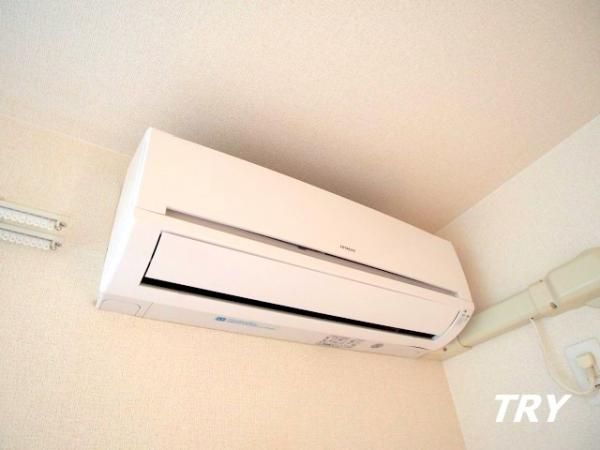 �y���̑��ݔ��z�@�G�A�R���@���^���f��
