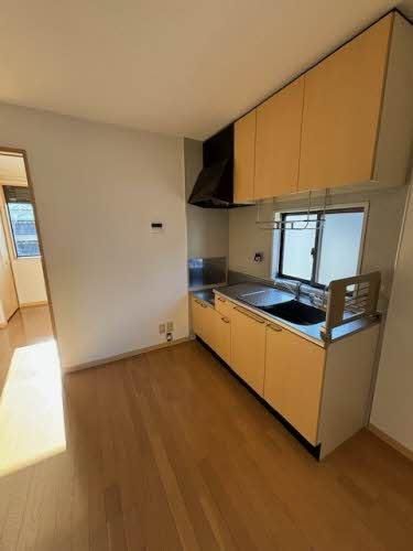 �y�L�b�`���z�@