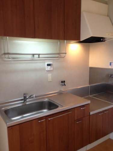 �y�L�b�`���z�@