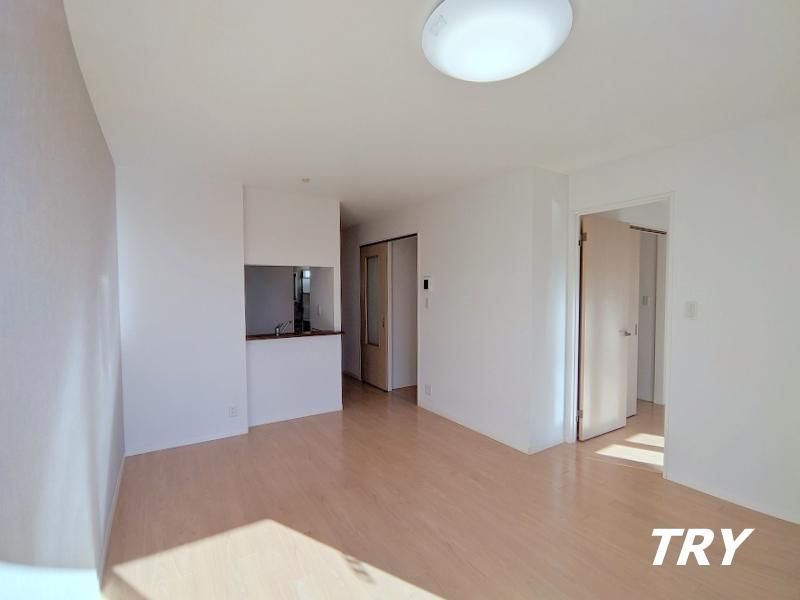 �y���ԁE���r���O�z�@