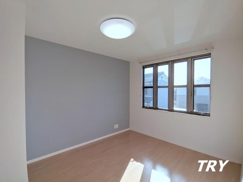 �y�Q���z�@